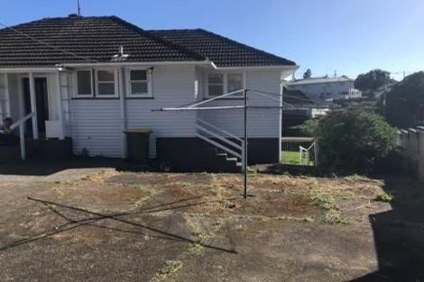 Photo of property in 50 Gloucester Street, Cannons Creek, Porirua, 5024