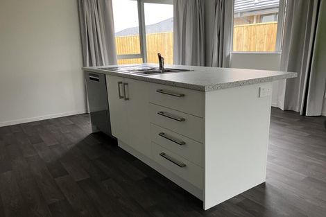 Photo of property in 6 Frogmore Way, Rolleston, 7615