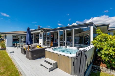 Photo of property in 8 Neale Avenue, Stoke, Nelson, 7011