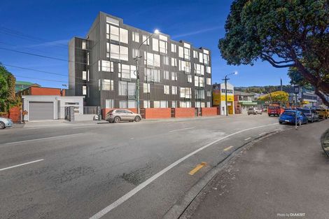 Photo of property in Nouvo Apartments, 2b/21 Rugby Street, Mount Cook, Wellington, 6021