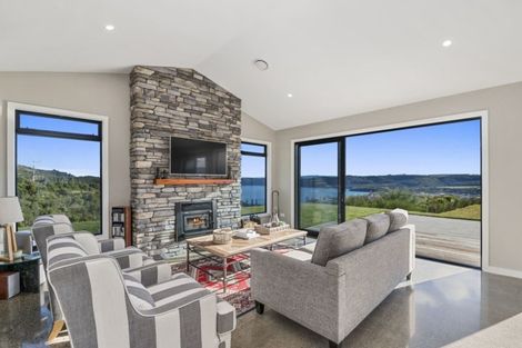 Photo of property in 27 Locheagles Rise, Kinloch, Taupo, 3377