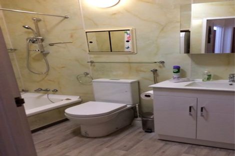 Photo of property in Hobson Court Flats, 57/70u Hobson Street, Thorndon, Wellington, 6011