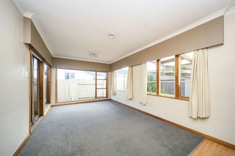 Photo of property in 37 Birmingham Street, Takaro, Palmerston North, 4412