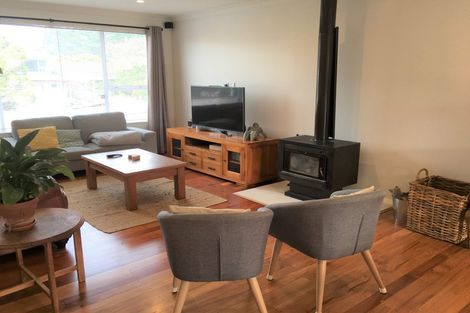 Photo of property in 113 Kahu Road, Paremata, Porirua, 5024