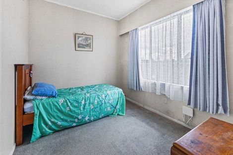 Photo of property in 86 Puriri Road, Manurewa, Auckland, 2102
