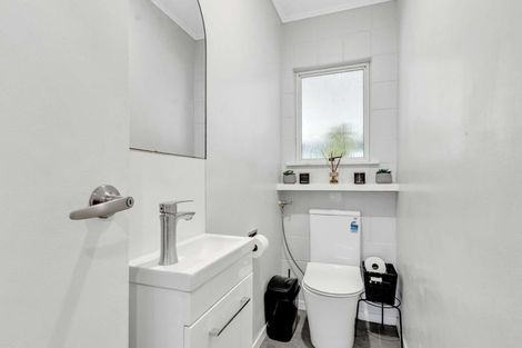 Photo of property in 171 Parklands Avenue, Bell Block, New Plymouth, 4312