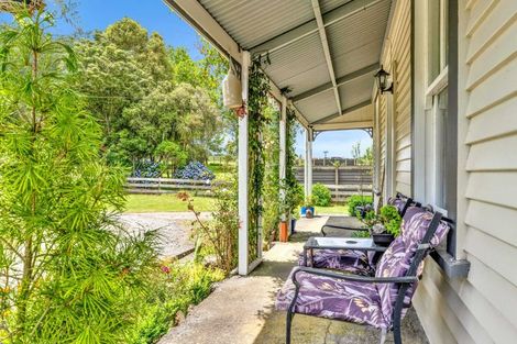 Photo of property in 225 Bridge Street, Eltham, 4322