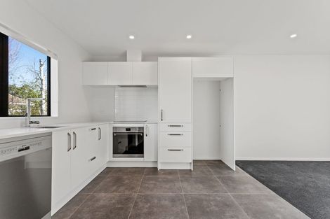 Photo of property in 2/110 Kervil Avenue, Te Atatu Peninsula, Auckland, 0610