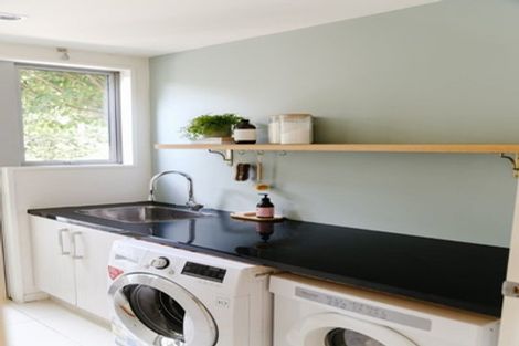 Photo of property in 6 Parkhill Avenue, Wanaka, 9305