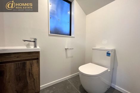 Photo of property in 3c Penfold Place, Henderson, Auckland, 0610