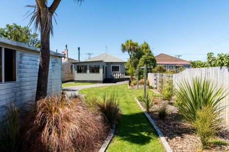 Photo of property in 380 Bay View Road, Saint Clair, Dunedin, 9012