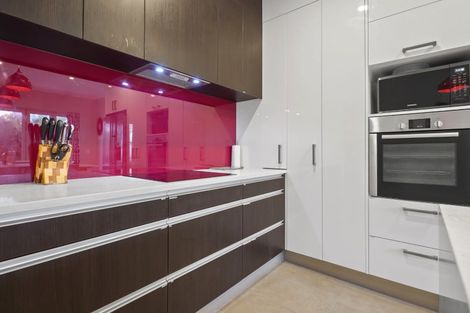 Photo of property in 35 Kanuka Road, Hobsonville, Auckland, 0616