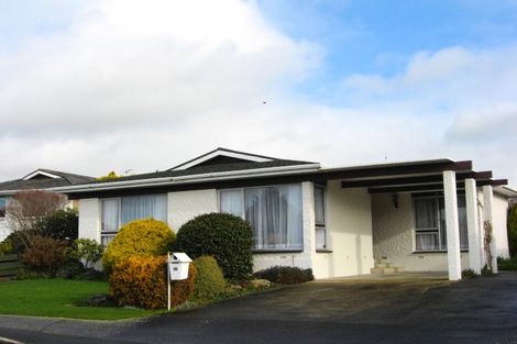Photo of property in 16 Elm Crescent, Gladstone, Invercargill, 9810