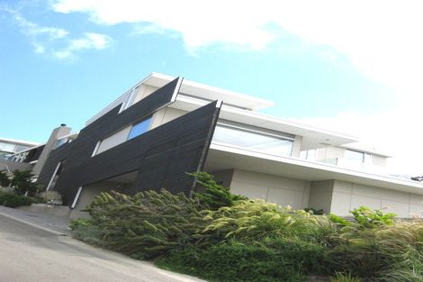 Photo of property in 76 Burnham Street, Seatoun, Wellington, 6022