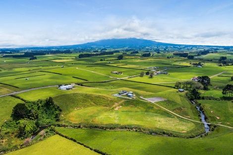 Photo of property in 762 Hastings Road, Matapu, Hawera, 4675