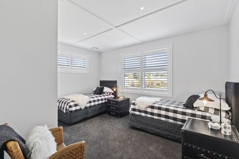 Photo of property in 90 Bushlake Way, Kingseat, Papakura, 2580