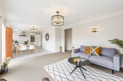 Photo of property in 4202a/2 Great North Road, Glendene, Auckland, 0602