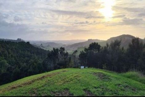 Photo of property in 60 Summer Road, Tinopai, Matakohe, 0593