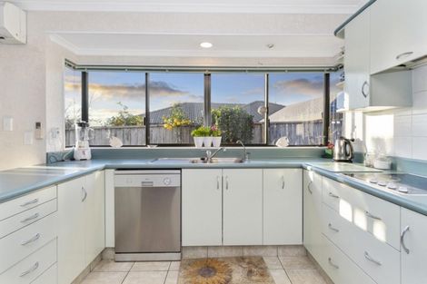 Photo of property in 1 Kochia Avenue, Pyes Pa, Tauranga, 3112