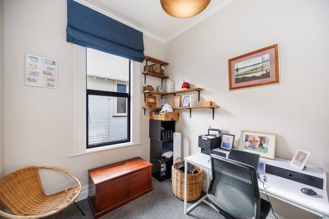 Photo of property in 9 Kingswood Street, Takaro, Palmerston North, 4412