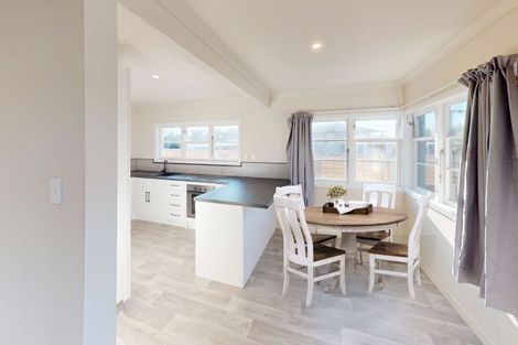 Photo of property in 60 Phillips Street, Sanson, 4817