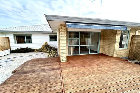 Photo of property in 6 Edgewater Grove, Whakatane, 3120