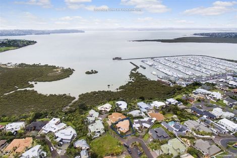 Photo of property in 29 Ferntree Terrace, West Harbour, Auckland, 0618
