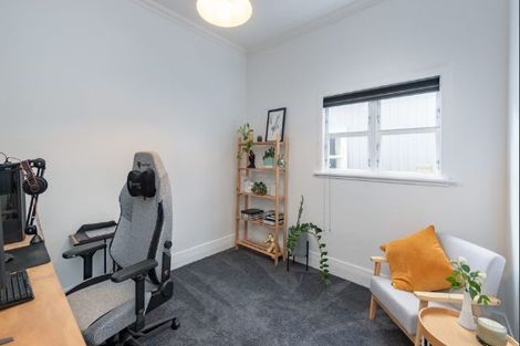 Photo of property in 30 Ross Street, Kilbirnie, Wellington, 6022