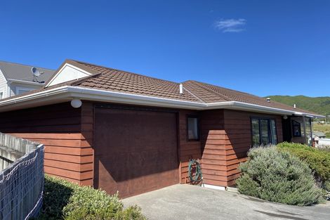Photo of property in 27f1 Bould Street, Johnsonville, Wellington, 6037