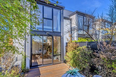 Photo of property in 3/90 Edgeware Road, St Albans, Christchurch, 8014