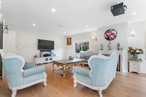 Photo of property in 17 Te Hoe Grove, Pinehill, Auckland, 0632