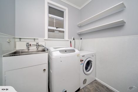 Photo of property in 33 Rosendale Avenue, Spotswood, New Plymouth, 4310