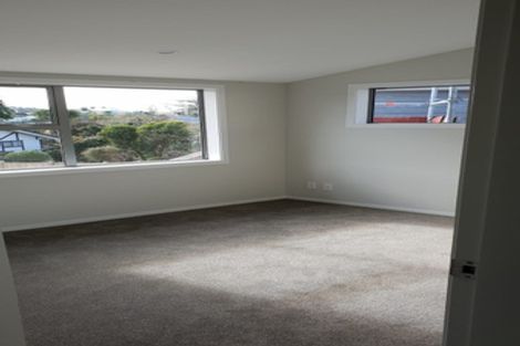 Photo of property in 20u6 Glanmire Road, Newlands, Wellington, 6037