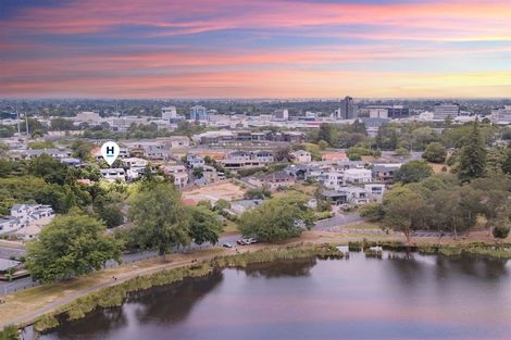 Photo of property in 112j Lake Road, Frankton, Hamilton, 3204