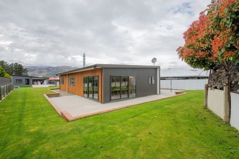 Photo of property in 41 Jollys Road, Cromwell, 9310