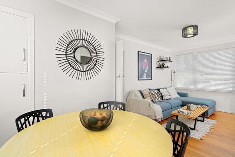 Photo of property in 2/71 Emmett Street, Greerton, Tauranga, 3112