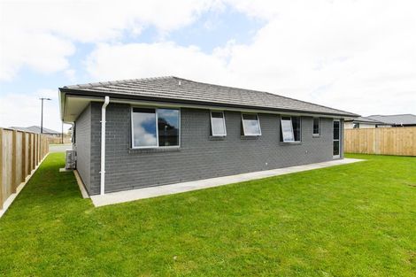 Photo of property in 35 Oldfield Lane, Marton, 4710