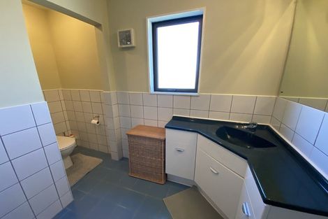 Photo of property in 20 Staysail Place, Whitby, Porirua, 5024