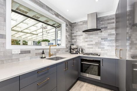 Photo of property in 12 Mossburn Grove, Kelson, Lower Hutt, 5010