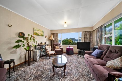 Photo of property in 2 Ferdinand Street, Stratford, 4332