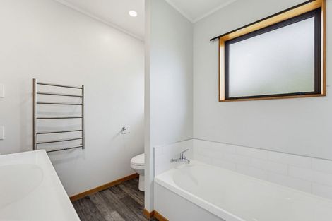 Photo of property in 47 Mckenzie Street, Geraldine, 7930