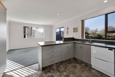 Photo of property in 14 Hamlet Street, Stratford, 4332