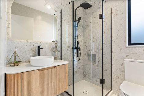 Photo of property in 25 Anehana Place, Stanmore Bay, 0932