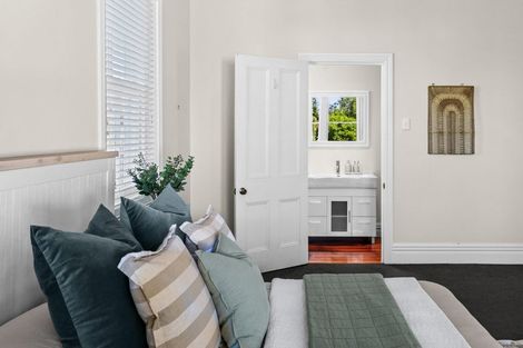 Photo of property in 19 Sheehan Street, Bay View, Napier, 4104