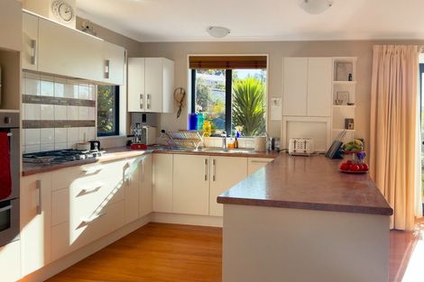 Photo of property in 9 Flinders Road, Heathcote Valley, Christchurch, 8022