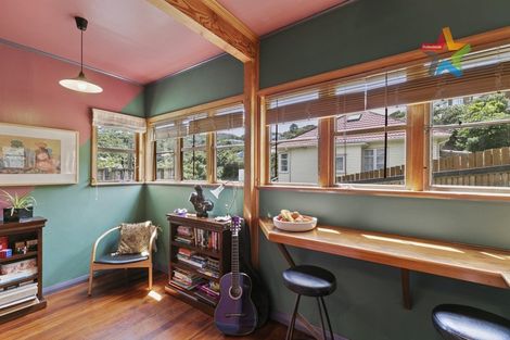 Photo of property in 103 Sunshine Avenue, Karori, Wellington, 6012