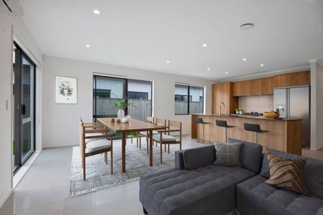 Photo of property in 53 Nganui Avenue, Takanini, 2112