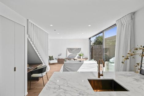 Photo of property in 2/31 Rutland Street, St Albans, Christchurch, 8014