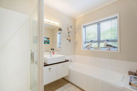Photo of property in 17 Morcom Drive, Cooks Beach, Whitianga, 3591