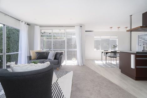 Photo of property in 1 The Spinney, Titahi Bay, Porirua, 5022